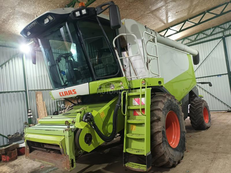 Claas Lexion 560