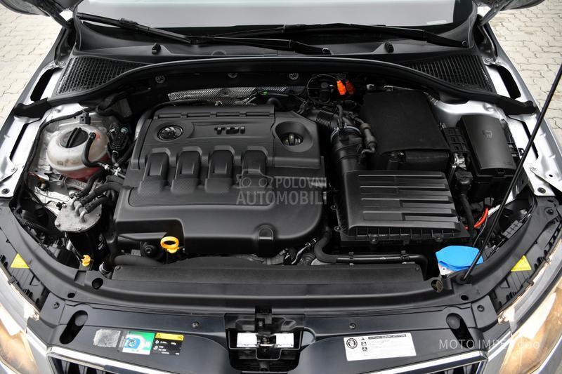 Škoda Octavia 2.0 TDI / DSG / CH