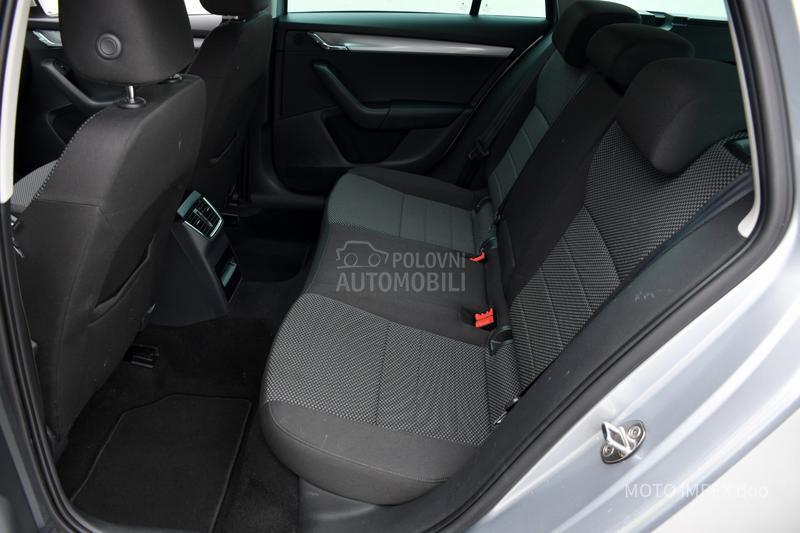 Škoda Octavia 2.0 TDI / DSG / CH