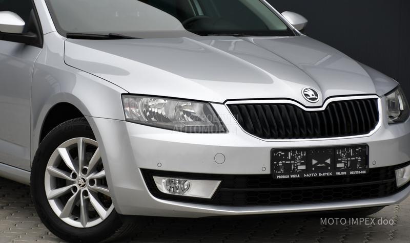 Škoda Octavia 2.0 TDI / DSG / CH