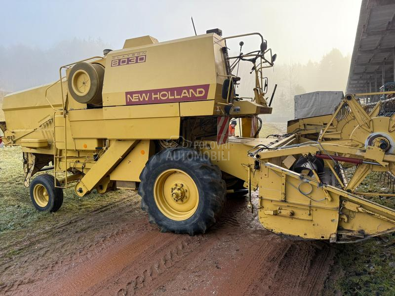 New Holland 8030