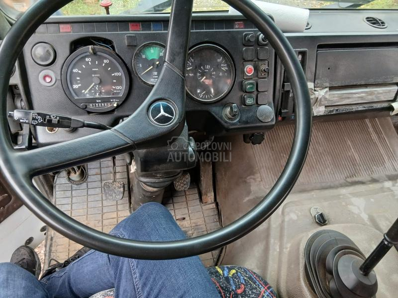 Mercedes Benz 1622