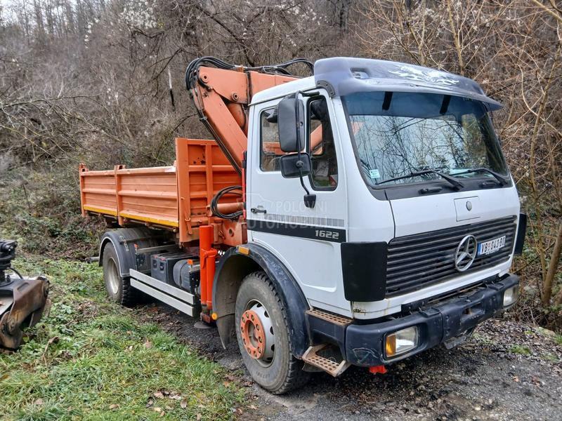 Mercedes Benz 1622