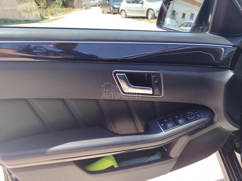 Mercedes Benz E 250 4m avangarde