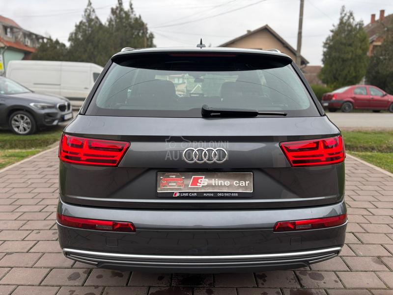 Audi Q7 ETRON/S/PANO/VIRT