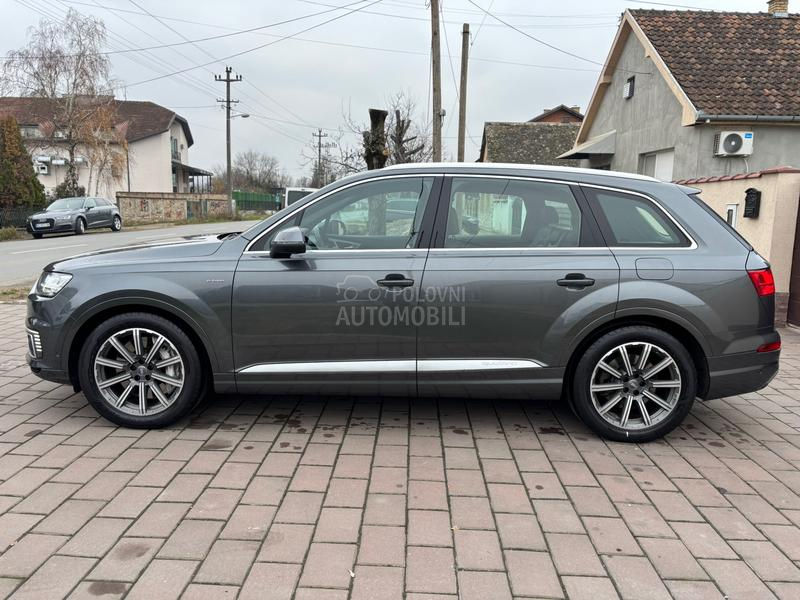 Audi Q7 ETRON/S/PANO/VIRT