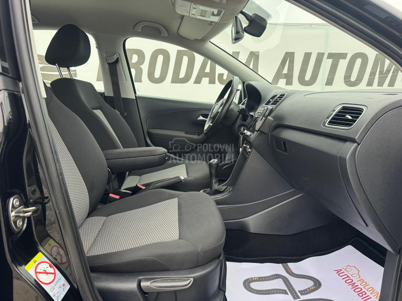 Volkswagen Polo NAV