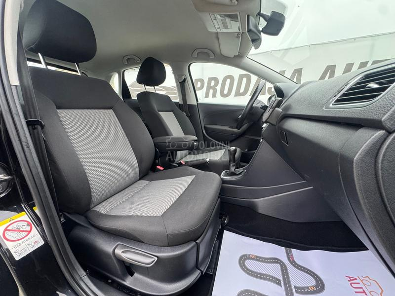 Volkswagen Polo NAV