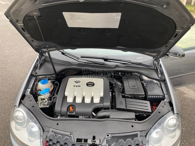 Volkswagen Golf 5 2.0tdi DSG GT