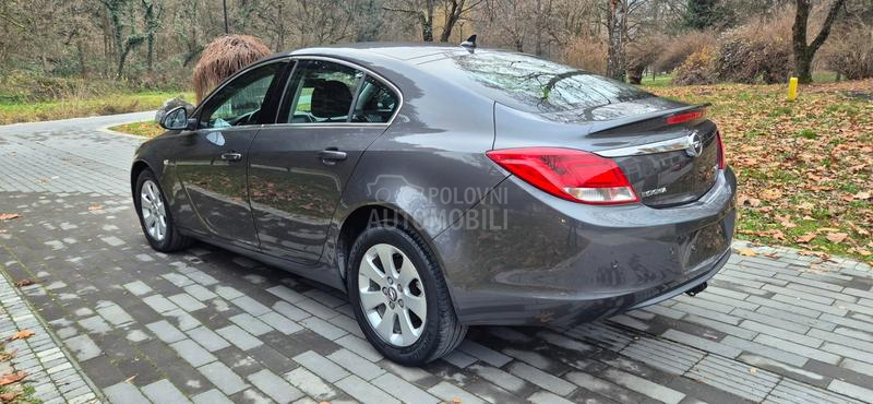 Opel Insignia 2.0 CDTI