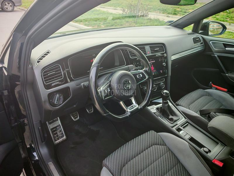 Volkswagen Golf 7 R-line