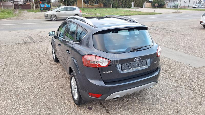 Ford Kuga TITANIUM