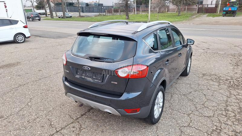 Ford Kuga TITANIUM