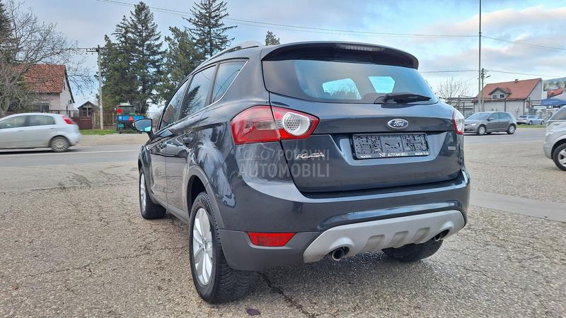 Ford Kuga TITANIUM