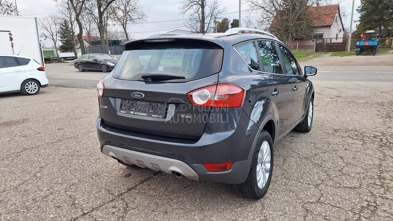 Ford Kuga TITANIUM