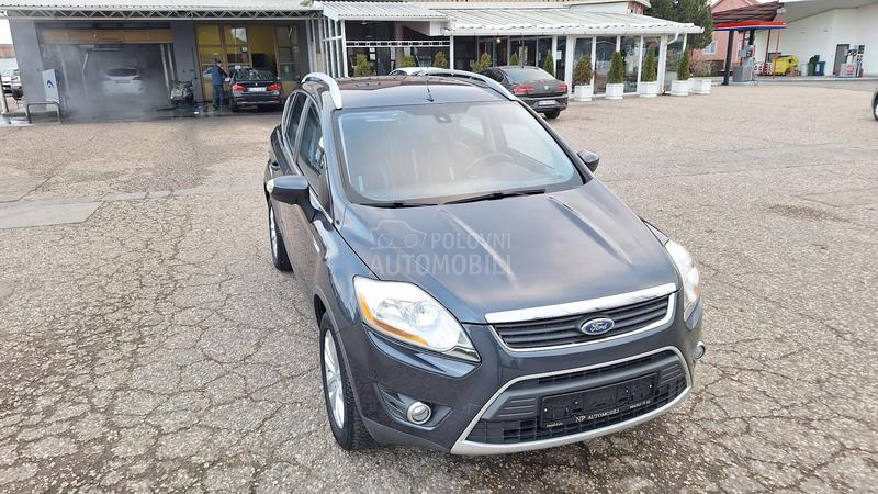 Ford Kuga TITANIUM