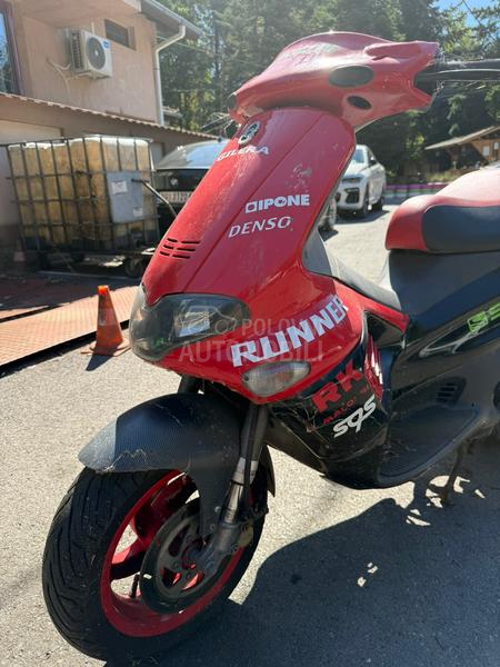 Gilera runner