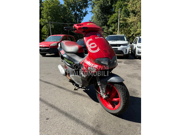 Gilera runner