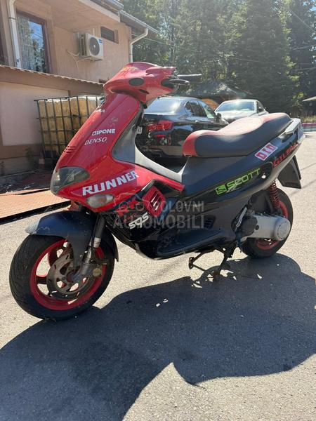 Gilera runner