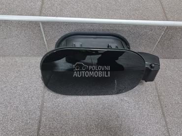 Poklopac rezervoara za Renault Kadjar od 2019. do 2022. god.