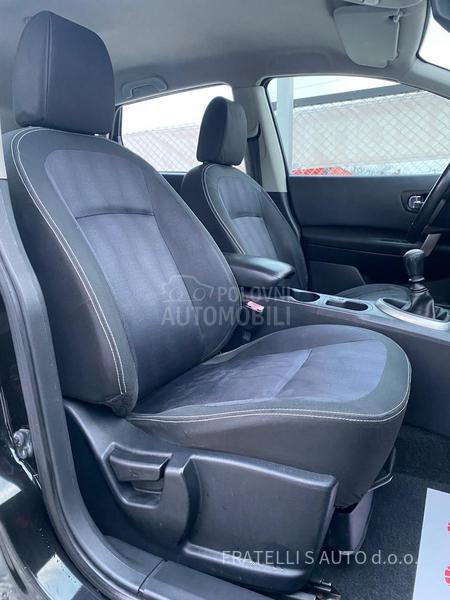 Nissan Qashqai URADJEN VELlKI SERVI