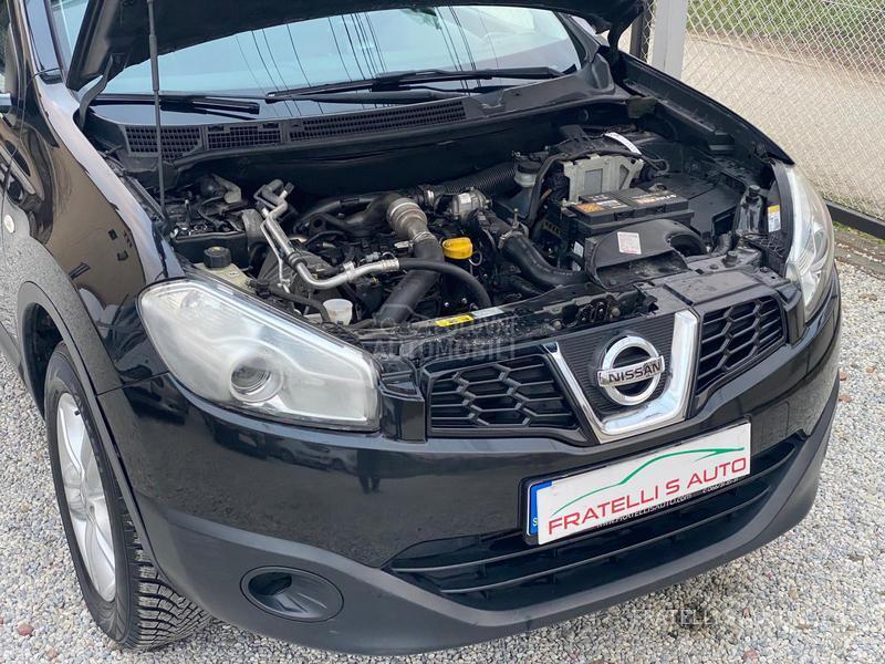 Nissan Qashqai URADJEN VELlKI SERVI