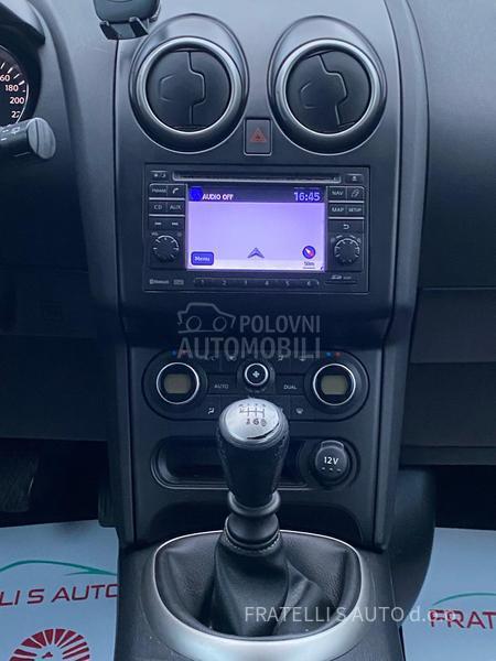 Nissan Qashqai URADJEN VELlKI SERVI