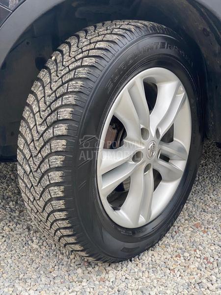Nissan Qashqai URADJEN VELlKI SERVI