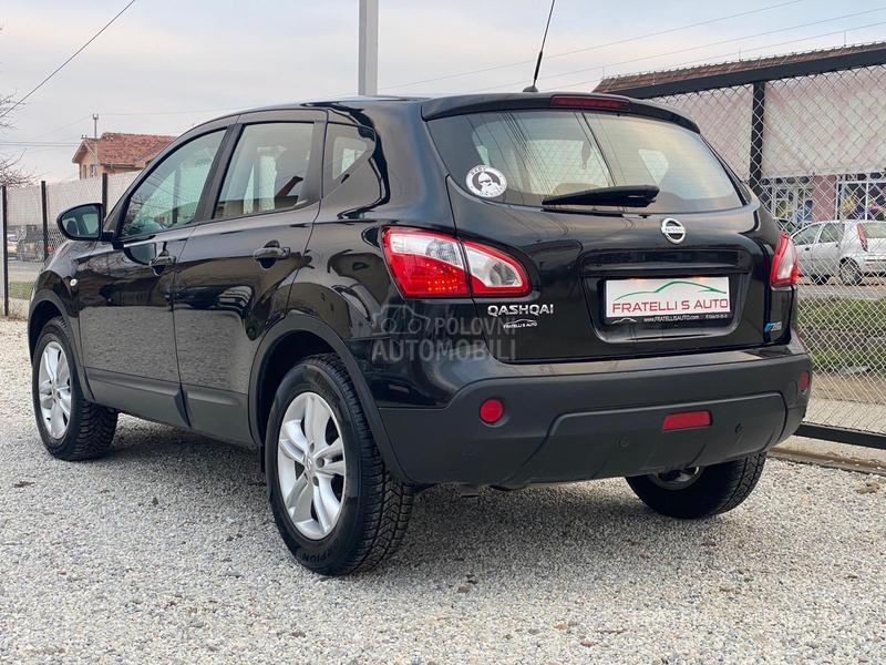 Nissan Qashqai URADJEN VELlKI SERVI