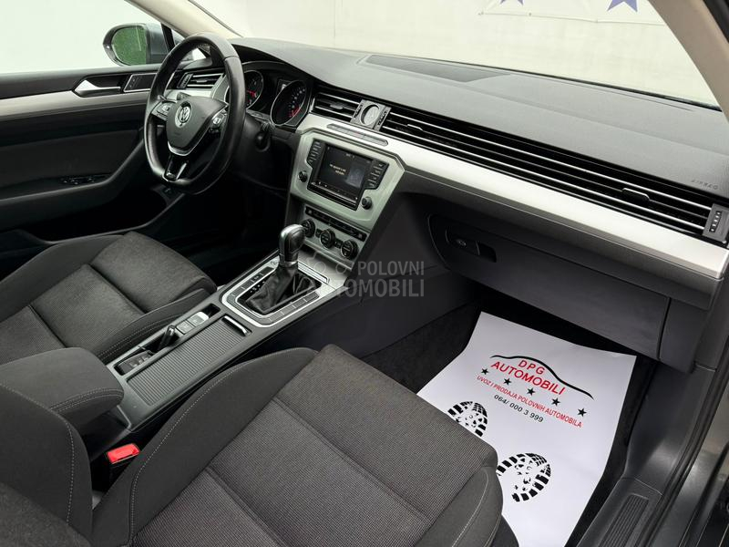 Volkswagen Passat B8 1.6TDI DSG/MATRX/FUL
