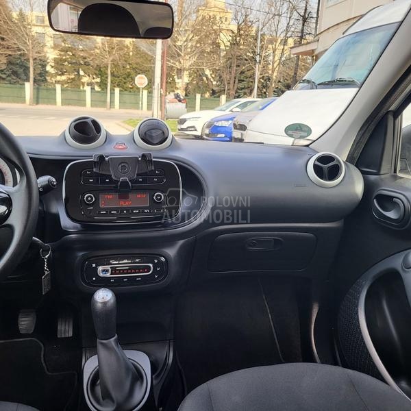 Smart ForFour 