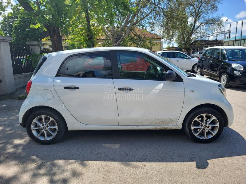 Smart ForFour 