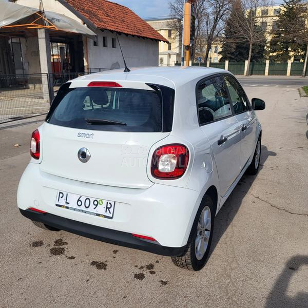 Smart ForFour 