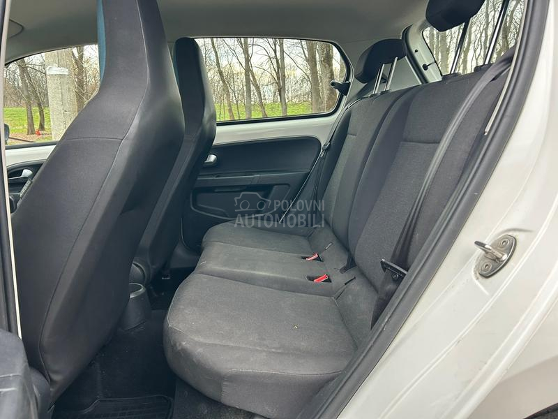Volkswagen up! 1,0i Comfortline