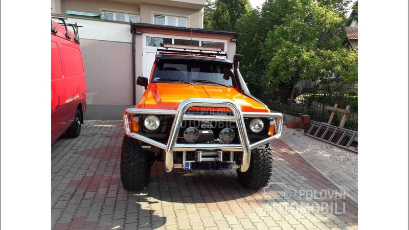 Nissan Patrol y60