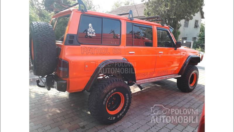 Nissan Patrol y60