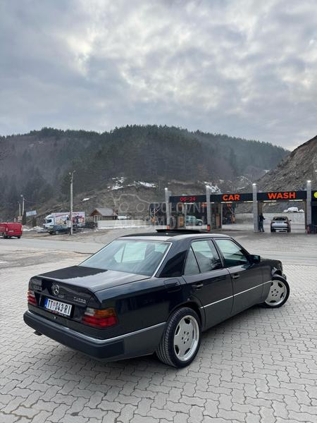 Mercedes Benz E 250 