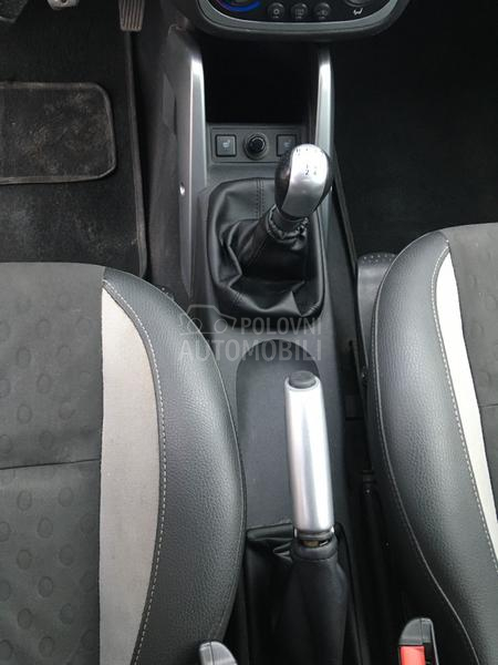 Opel Tigra multimedija