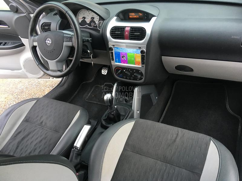 Opel Tigra multimedija
