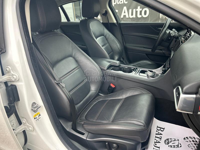Jaguar XE 2.0D Portfolio