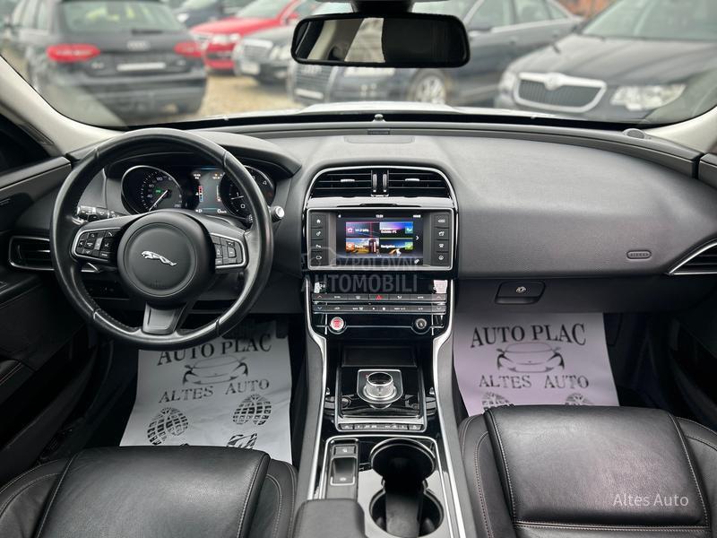 Jaguar XE 2.0D Portfolio