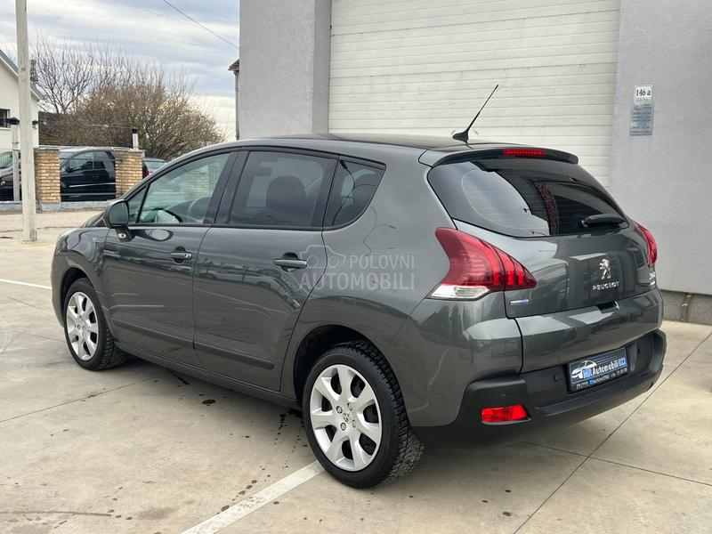 Peugeot 3008 1.6BLUEHDi/NAAV/LED