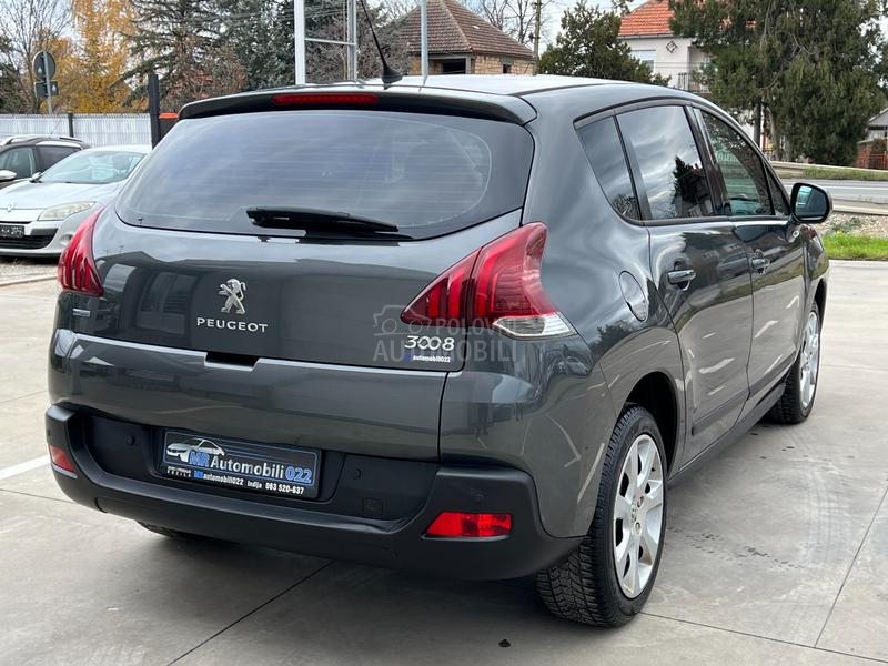 Peugeot 3008 1.6BLUEHDi/NAAV/LED