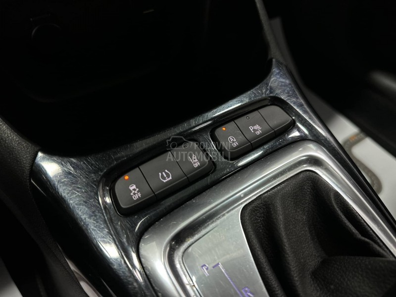 Opel Crossland X  1.2 INNOVATION AUT