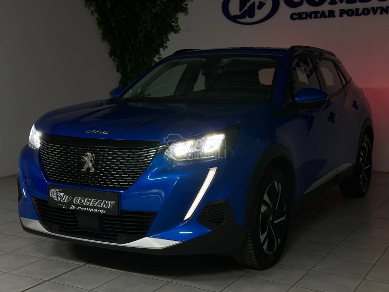 Peugeot 2008 1.2 ALLURE AUT