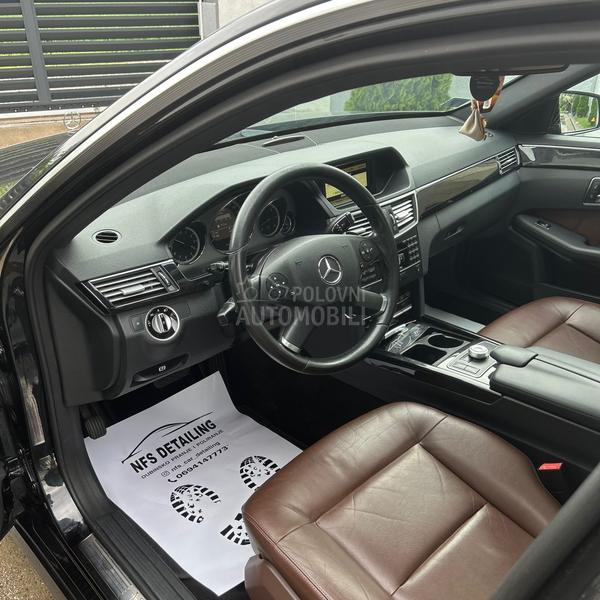 Mercedes Benz E 350 3.0