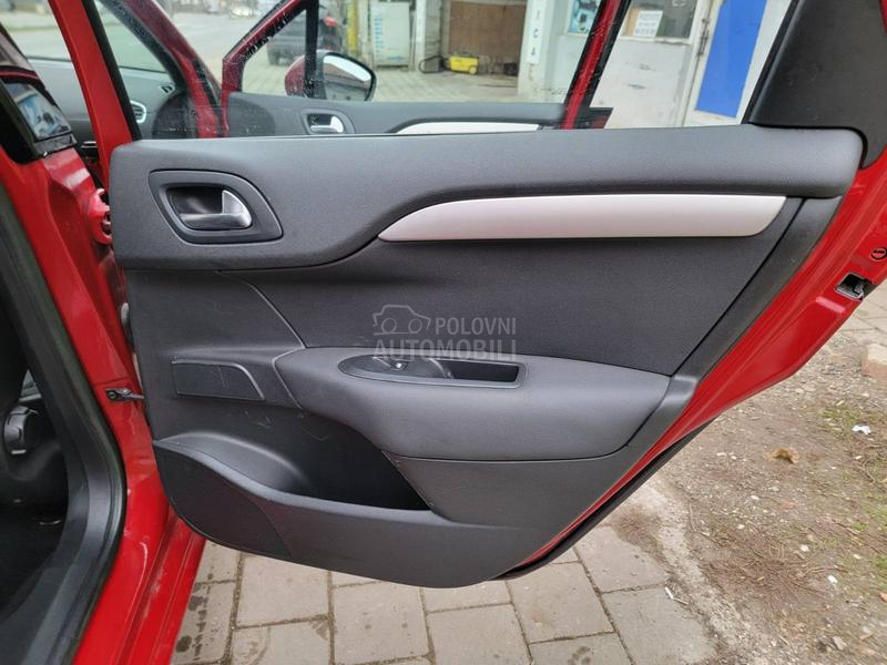 Citroen C4 1.6 ful 127000 NOVO