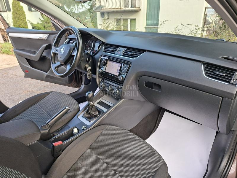Škoda Octavia 2.0 TDI  ELEGANS