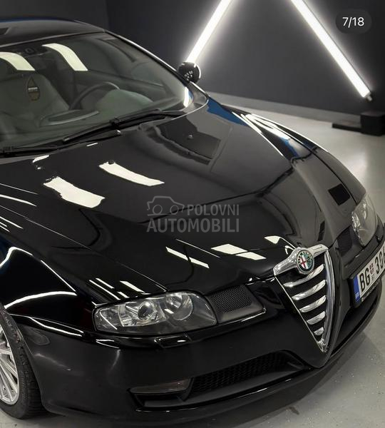 Alfa Romeo GT 