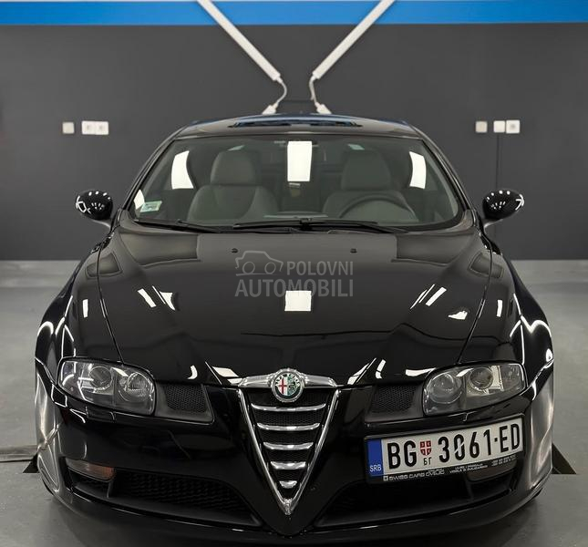Alfa Romeo GT 